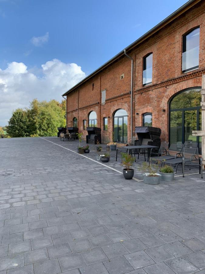 Ferienwohnung 2 Am Herrenhaus Ahrensboek Ahrensbok Esterno foto